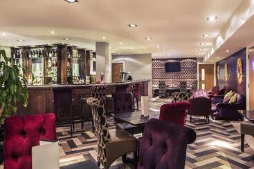 هتل Mercure Darlington Kings