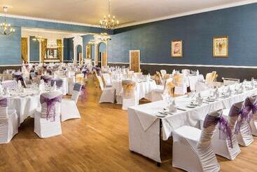 هتل Mercure Darlington Kings
