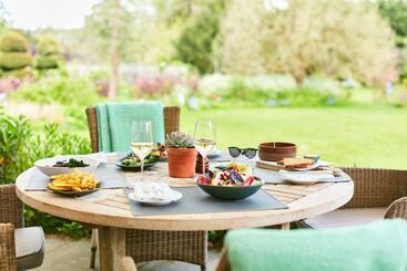 هتل The Bath Priory  A Relais & Chateaux