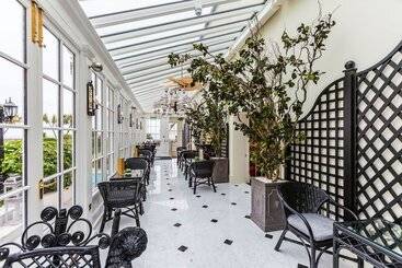 The Old Government House Hotel & Spa