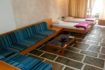 Apollonia Hotel Apartments