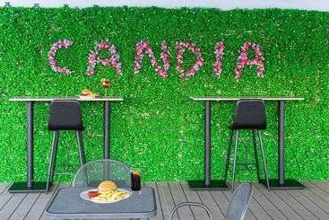 هتل Candia