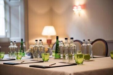 هتل Cliveden House   An Iconic Luxury