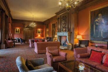هتل Crathorne Hall