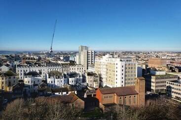 هتل Crowne Plaza Plymouth