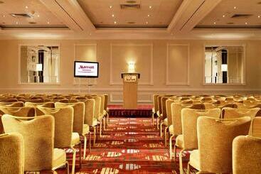 Delta Hotels By Marriott Swansea