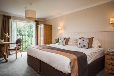 هتل Flackley Ash Country House