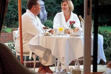 Fredrick S Hotel Restaurant Spa