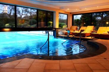 Fredrick S Hotel Restaurant Spa