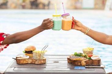 هتل Golden Tulip Kumasi City