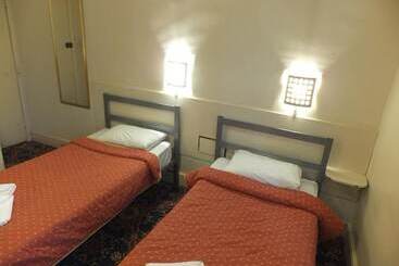 Gresham Hotel Bloomsbury - London