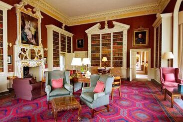 酒店 Hartwell House & Spa