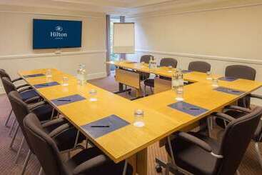 هتل Hilton Leicester