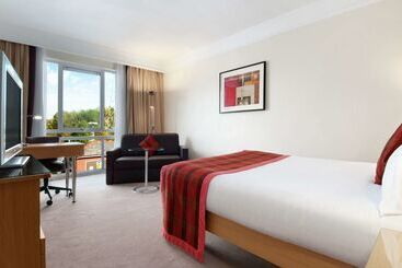 هتل Hilton Leicester