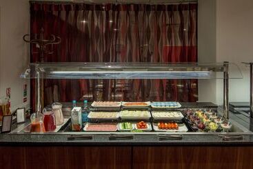 هتل Hilton Leicester