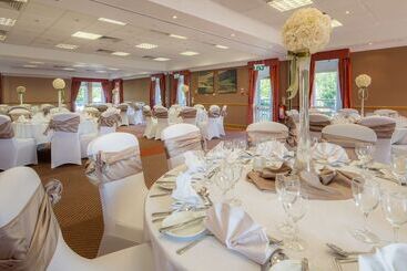 هتل Hilton Leicester
