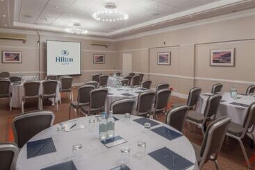 هتل Hilton Leicester
