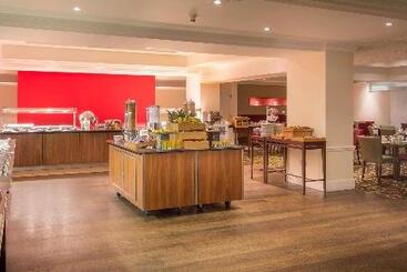 هتل Hilton Leicester