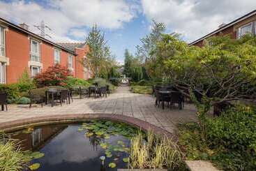 هتل Hilton Leicester