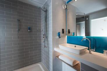 هتل Holiday Inn Express Portsmouth – North, An Ihg