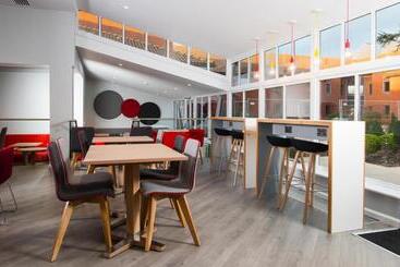 هتل Holiday Inn Express Portsmouth – North, An Ihg