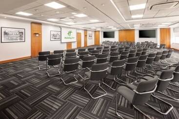 酒店 Holiday Inn High Wycombe M40, Jct.4, An Ihg