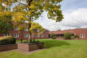 酒店 Holiday Inn High Wycombe M40, Jct.4, An Ihg