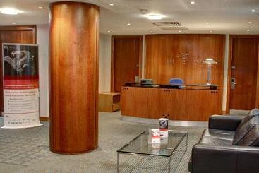 酒店 Holiday Inn High Wycombe M40, Jct.4, An Ihg