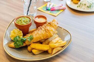 هتل Holiday Inn High Wycombe M40, Jct.4, An Ihg