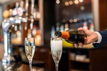 酒店 Holiday Inn High Wycombe M40, Jct.4, An Ihg