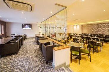 酒店 Holiday Inn High Wycombe M40, Jct.4, An Ihg