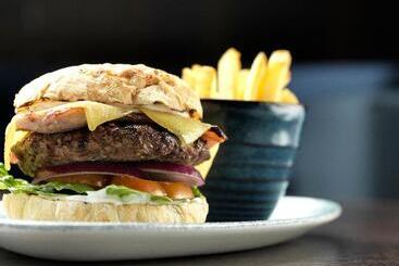 هتل Holiday Inn Southampton, An Ihg