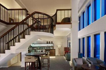 هتل Hyatt Regency Birmingham