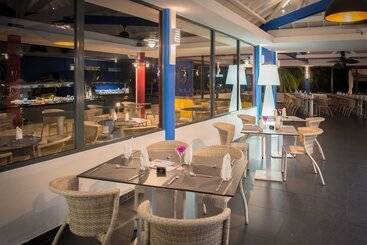 هتل Zenitude Hôtel Résidences Le Salako