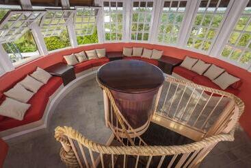 هتل Le Relais Du Moulin   Hôtel De Charme & Spa Adult Only