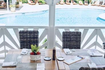هتل Le Relais Du Moulin   Hôtel De Charme & Spa Adult Only