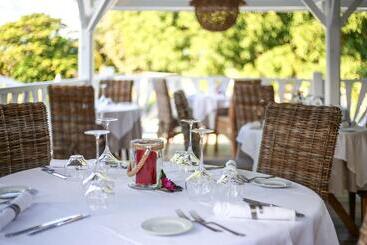 هتل Le Relais Du Moulin   Hôtel De Charme & Spa Adult Only