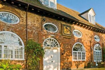 Macdonald Alveston Manor Hotel & Spa - Stratford Upon Avon
