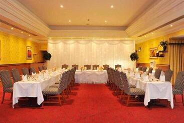 酒店 Mercure York Fairfield Manor
