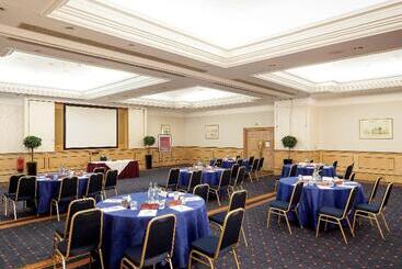 酒店 Mercure York Fairfield Manor