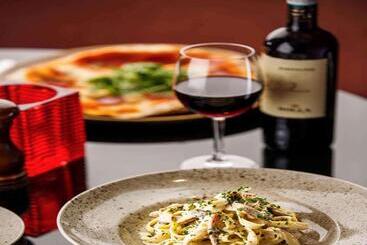 酒店 Mercure York Fairfield Manor