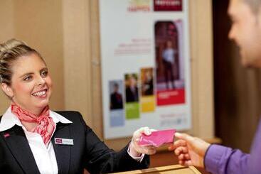 酒店 Mercure York Fairfield Manor