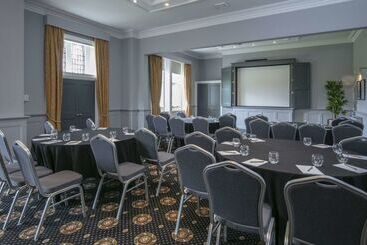 Moor Hall Hotel, Bw Premier Collection