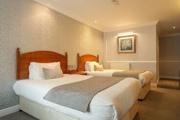 Moor Hall Hotel, Bw Premier Collection
