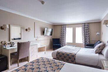 Moor Hall Hotel, Bw Premier Collection