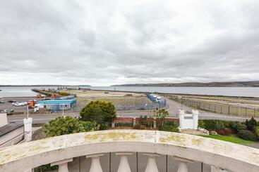 هتل North West Castle