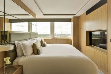 هتل Royal Lancaster London