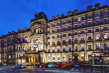 Royal Station Hotel  Part Of The Cairn Collection