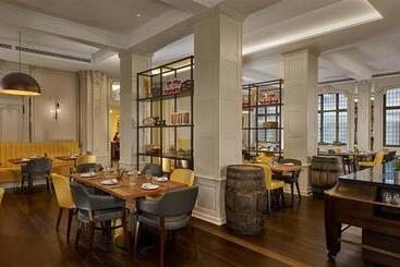 هتل Sheraton Grand London Park Lane