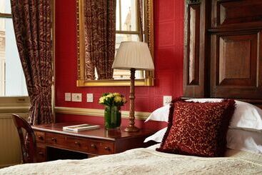 The Gore London   Starhotels Collezione